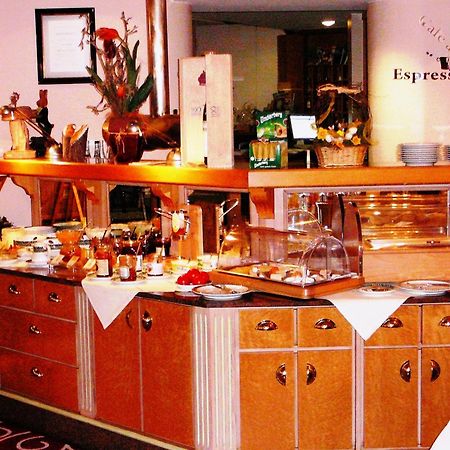 Zum Ochsen Hotel Хауенщайн Екстериор снимка