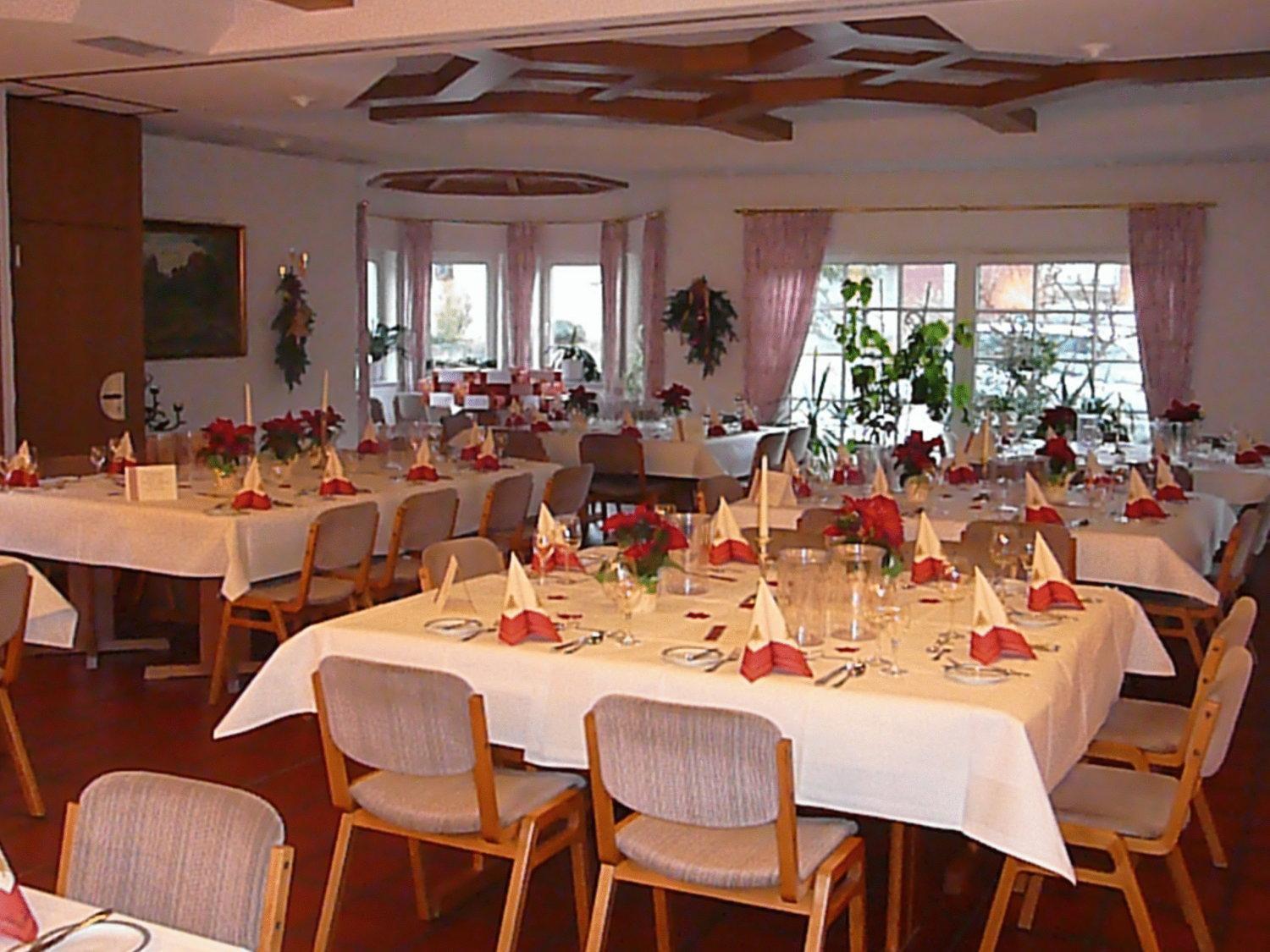 Zum Ochsen Hotel Хауенщайн Екстериор снимка