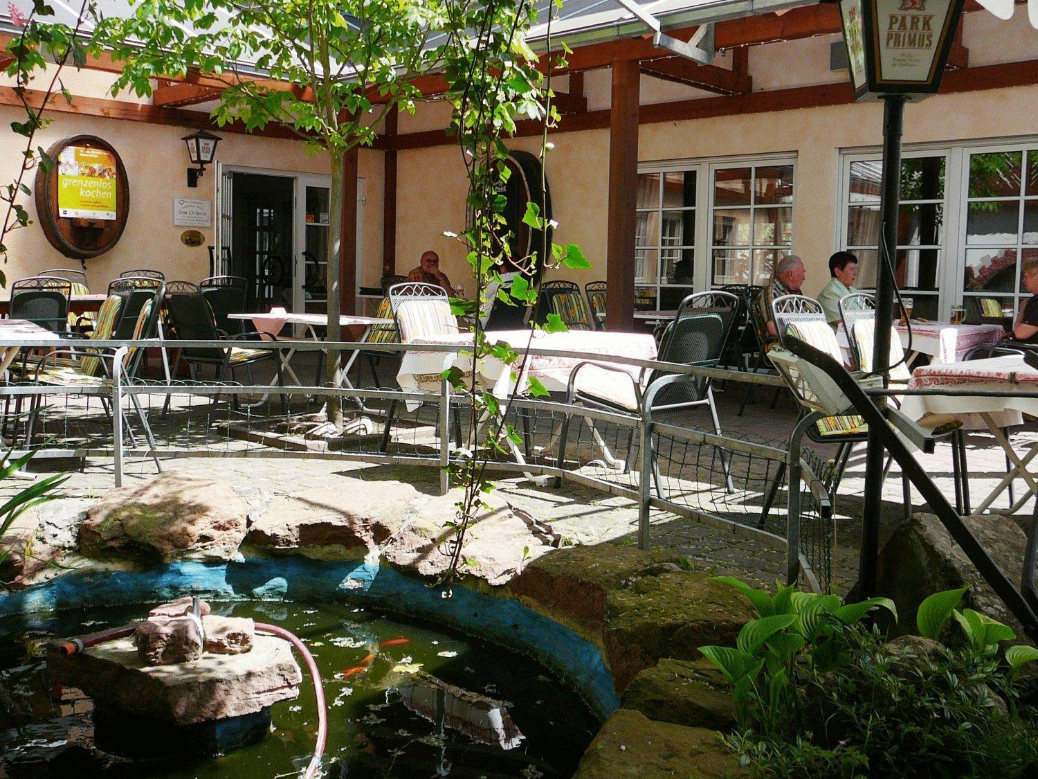 Zum Ochsen Hotel Хауенщайн Екстериор снимка